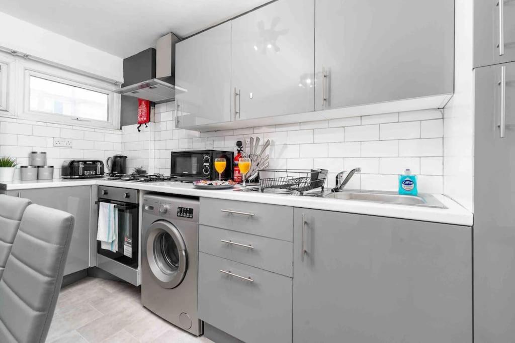 ✪Central✪6Bed✪ Parking✪Pool Table✪Private Patio ✪ Birmingham Zewnętrze zdjęcie